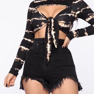 Fashion Nova High Rise Black Shorts